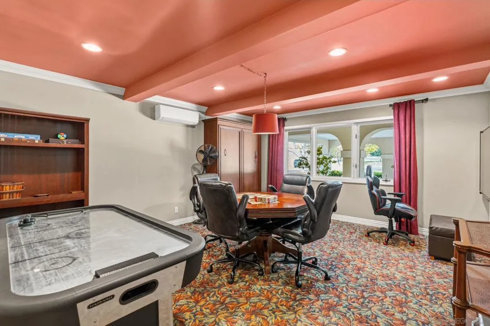 5860 Calle Camposeco Rancho Santa Fe, CA 92067
