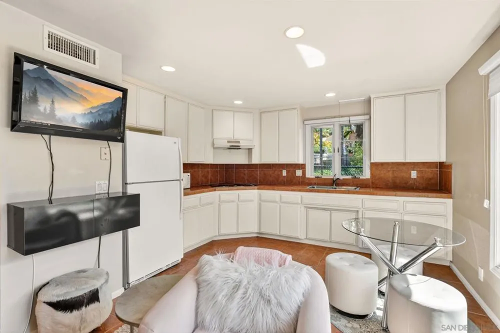 5860 Calle Camposeco Rancho Santa Fe, CA 92067