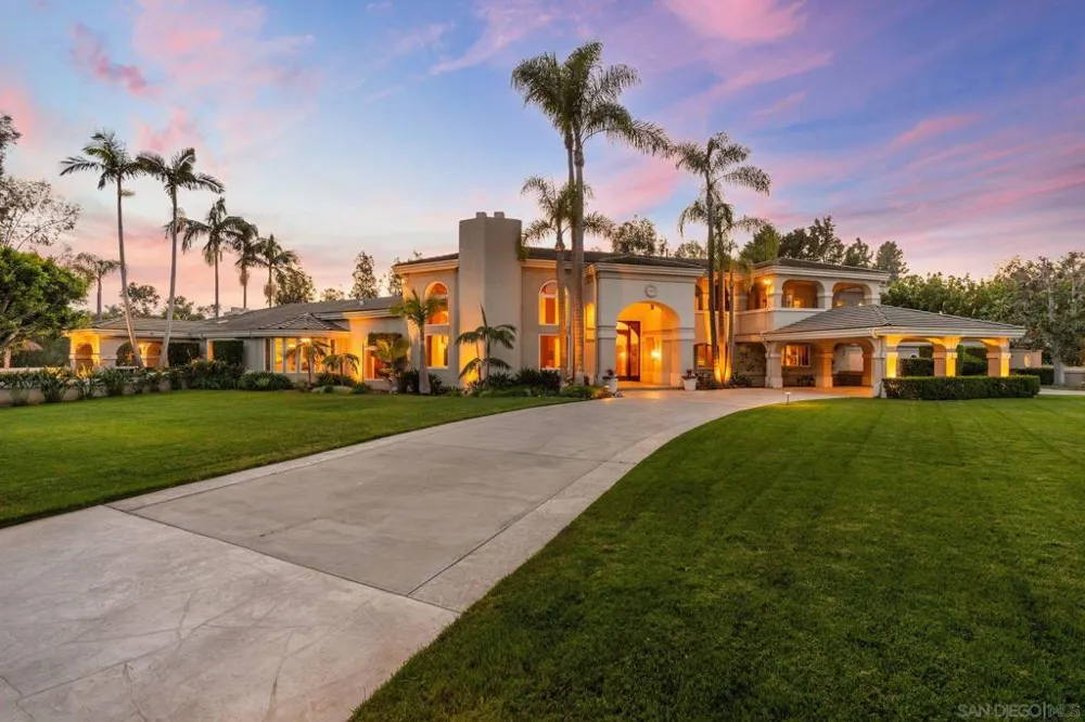 5860 Calle Camposeco Rancho Santa Fe, CA 92067