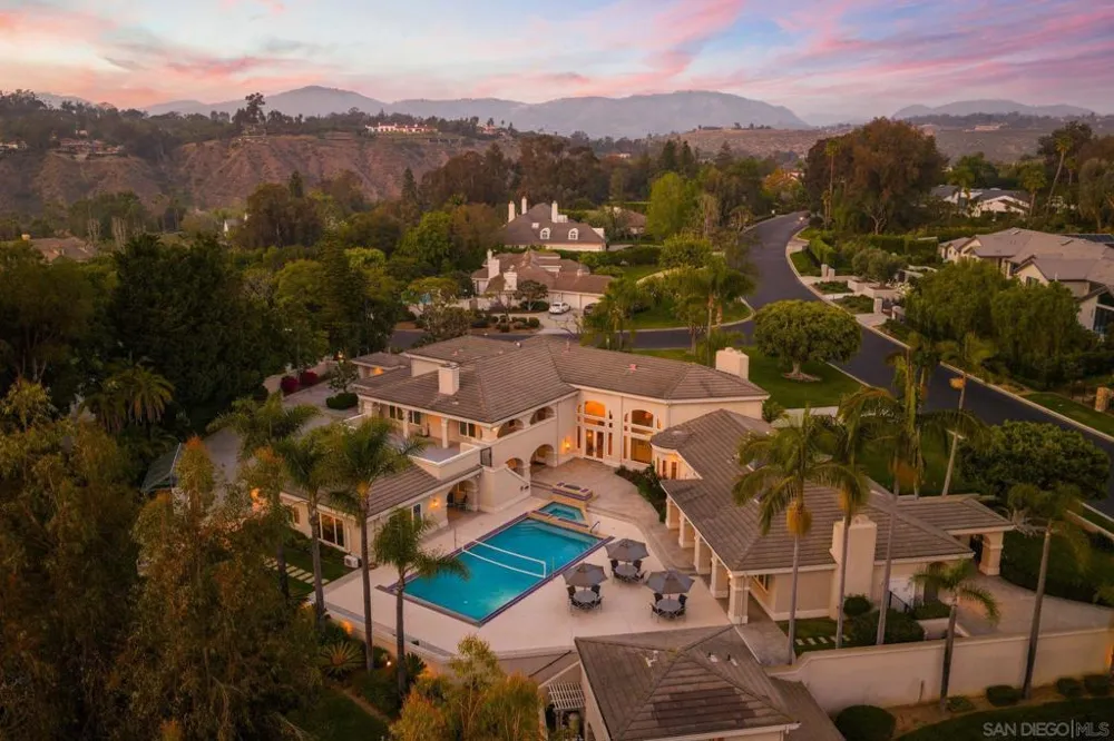 5860 Calle Camposeco Rancho Santa Fe, CA 92067