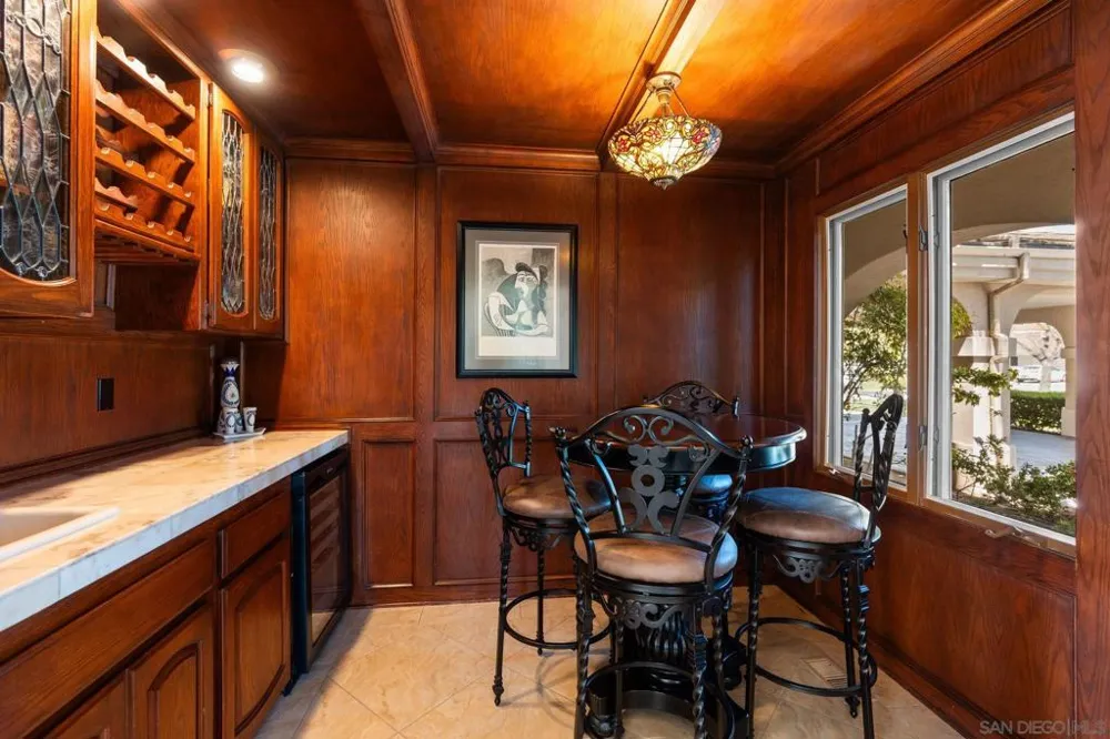 5860 Calle Camposeco Rancho Santa Fe, CA 92067
