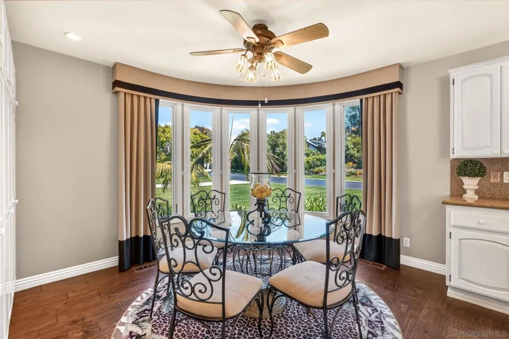 5860 Calle Camposeco Rancho Santa Fe, CA 92067