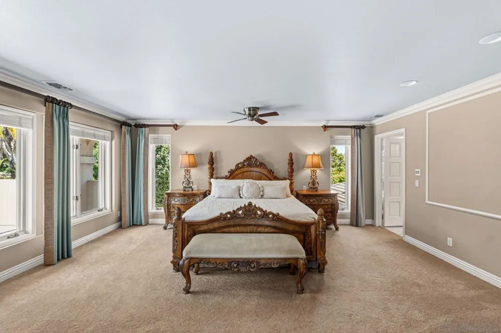 5860 Calle Camposeco Rancho Santa Fe, CA 92067
