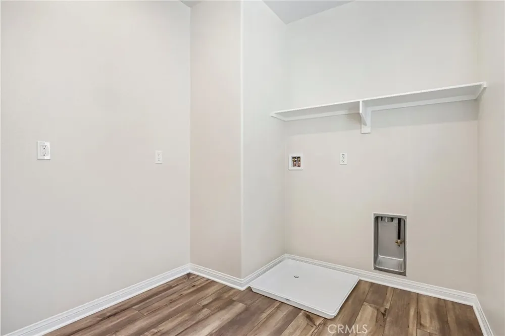 29269 Crescent Way Highland, CA 92346