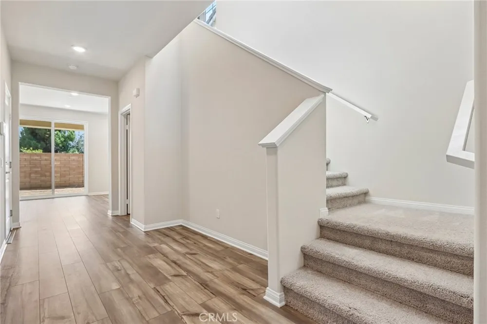 29269 Crescent Way Highland, CA 92346