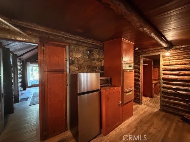 41099 Valley Of The Falls Forest Falls, CA 92339