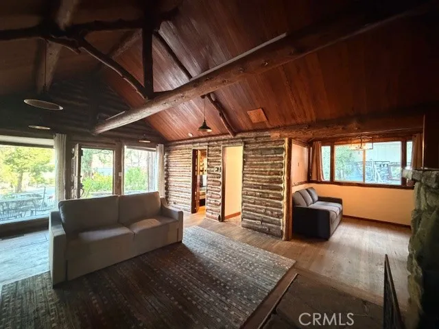 41099 Valley Of The Falls Forest Falls, CA 92339
