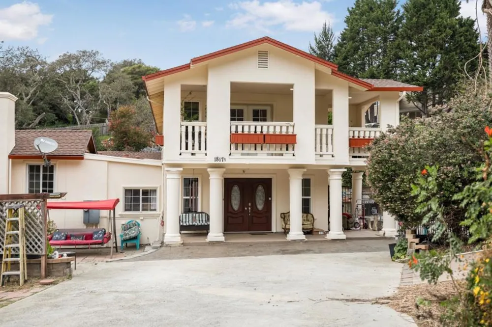 18171 Berta Canyon Road Salinas, CA 93907