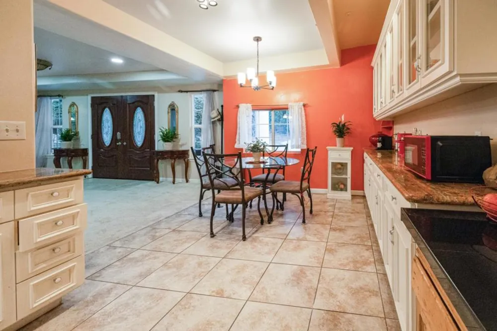 18171 Berta Canyon Road Salinas, CA 93907
