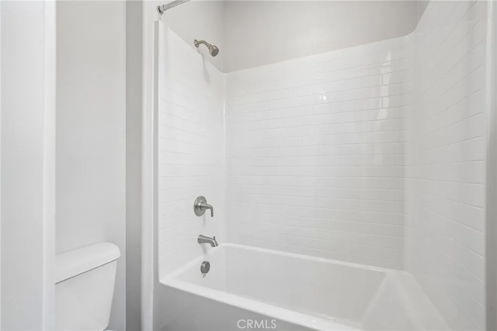3175 Teralina Circle Riverside, CA 92503