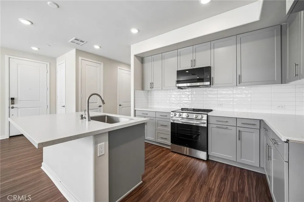 3175 Teralina Circle Riverside, CA 92503
