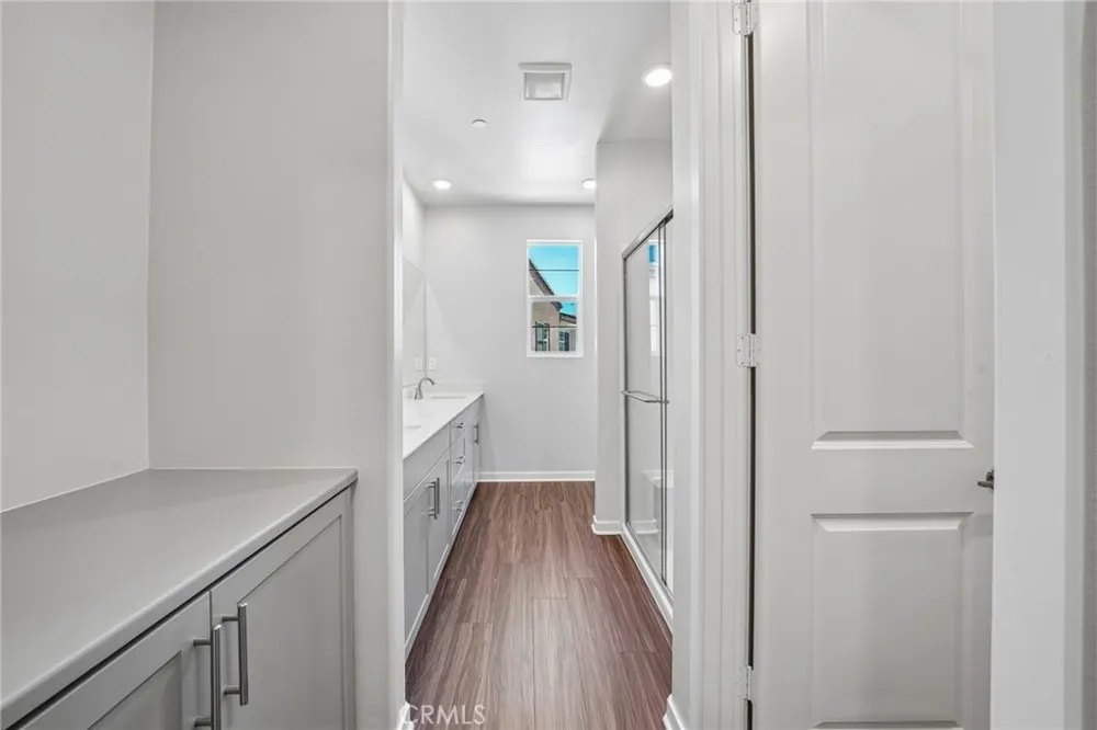 3175 Teralina Circle Riverside, CA 92503
