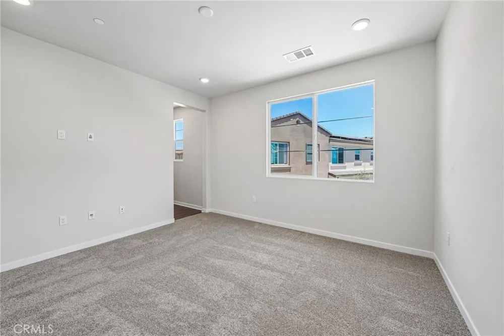 3175 Teralina Circle Riverside, CA 92503