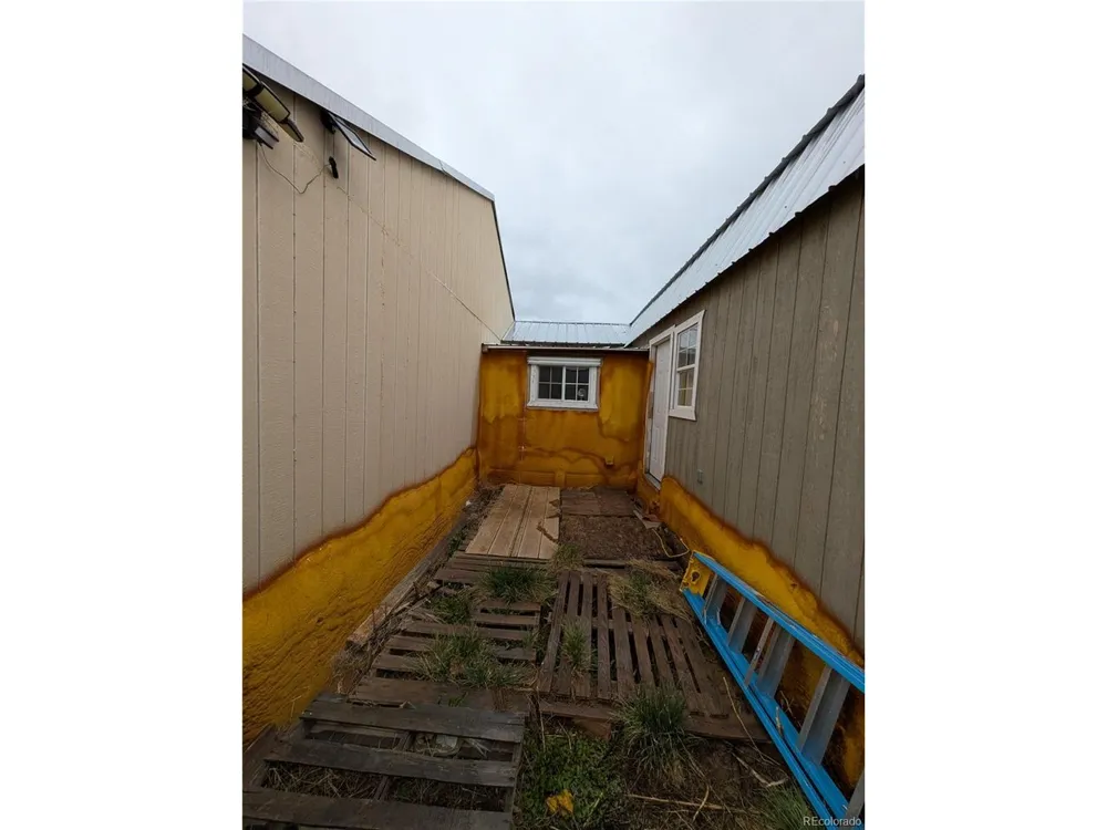 25929 Tappero Avenue Moffat, CO 81143