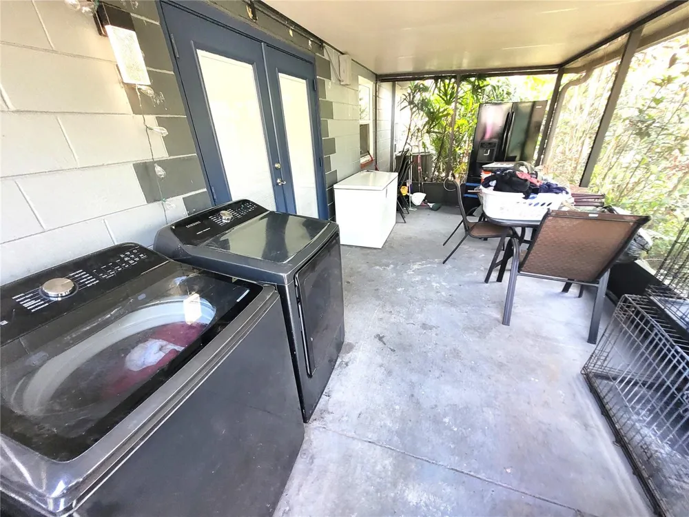 5203 PRESIDENTIAL STREET Seffner, FL 33584