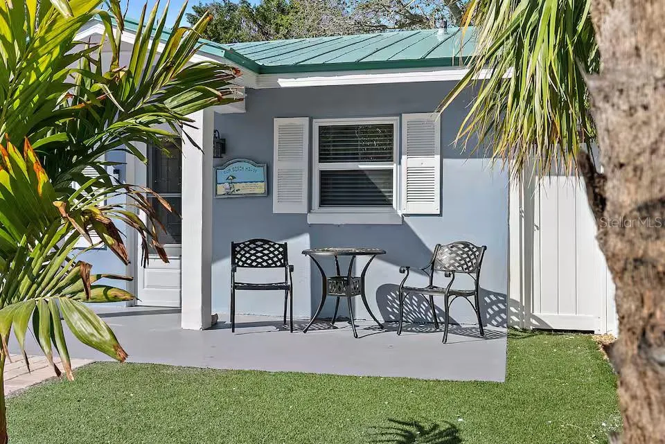 724 GULF BOULEVARD Indian Rocks Beach, FL 33785