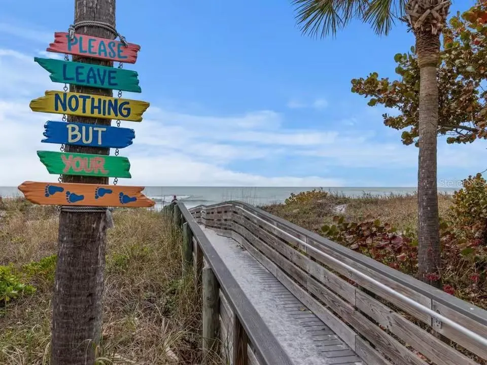 724 GULF BOULEVARD Indian Rocks Beach, FL 33785