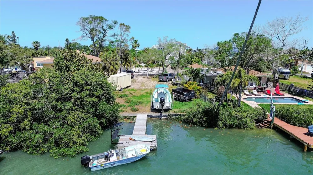 317 12TH AVENUE Indian Rocks Beach, FL 33785