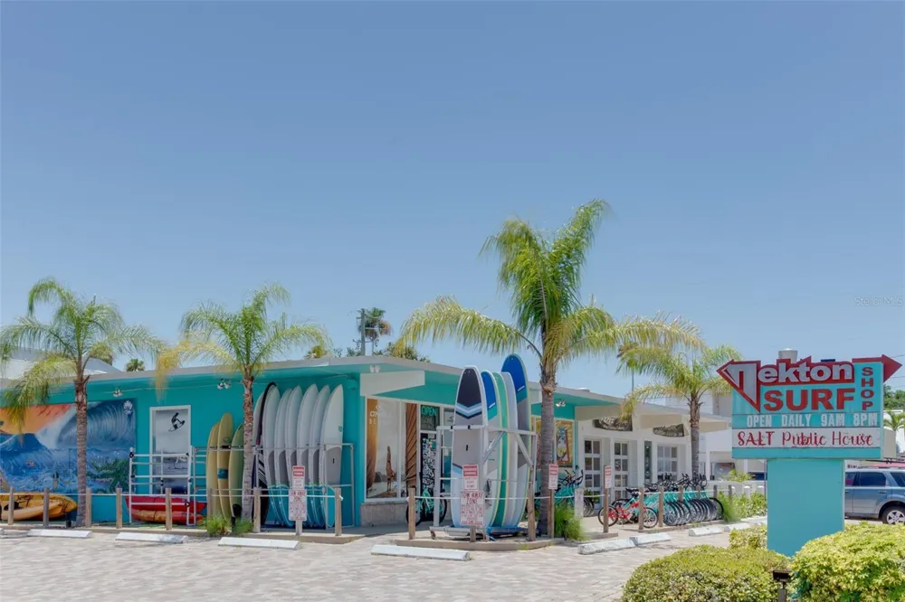 317 12TH AVENUE Indian Rocks Beach, FL 33785
