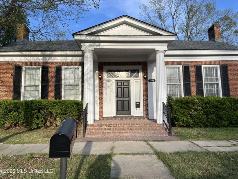201 S Center Street