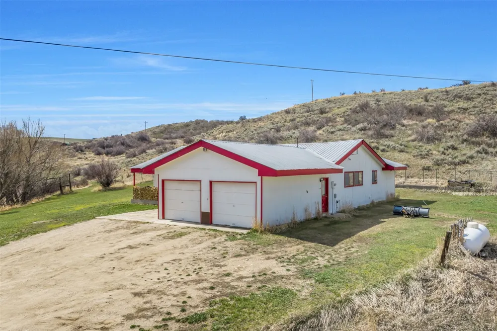 42855 County Road 76 Hayden, CO 81639