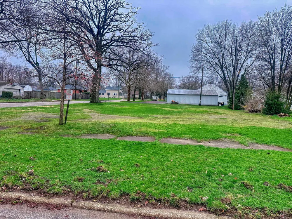 1022 Howard Street Niles, MI 49120