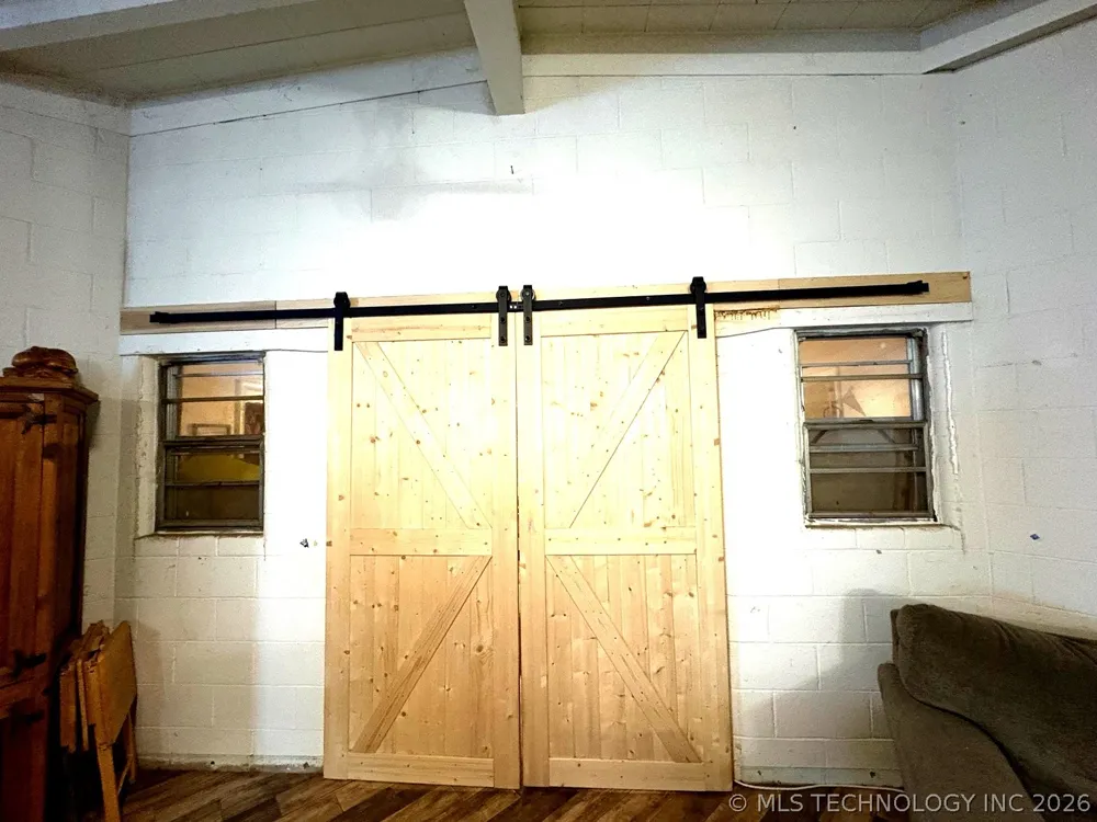 366 Main Street Eufaula, OK 74432