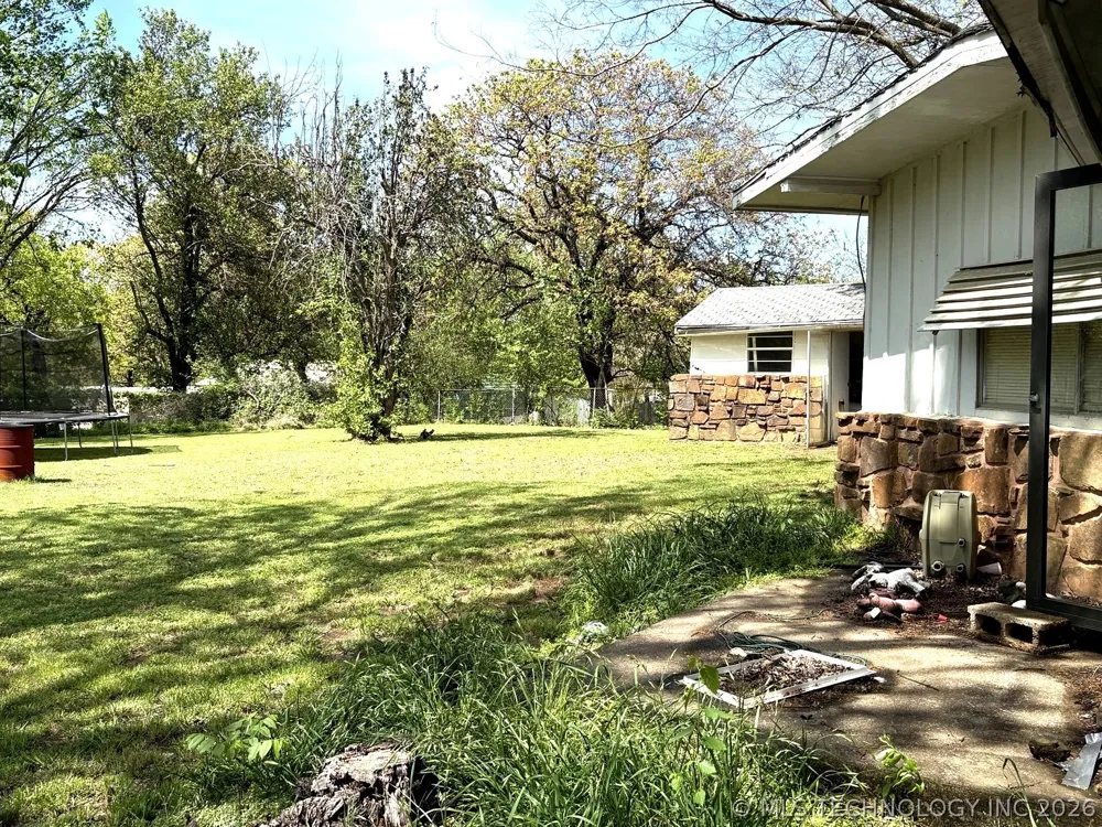 366 Main Street Eufaula, OK 74432