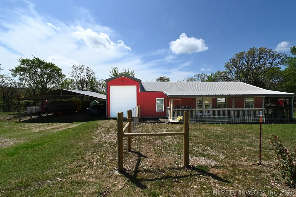 449272 E 982 ROAD Vian, OK 74962