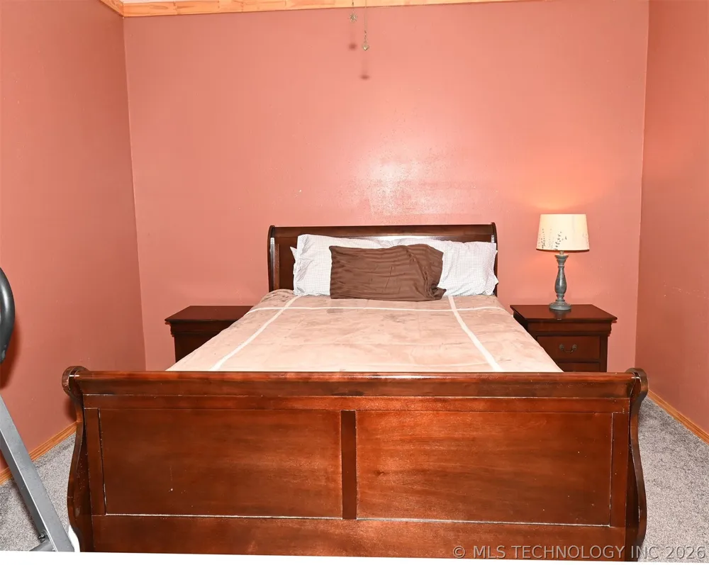 449272 E 982 ROAD Vian, OK 74962