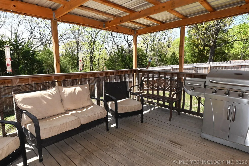 449272 E 982 ROAD Vian, OK 74962