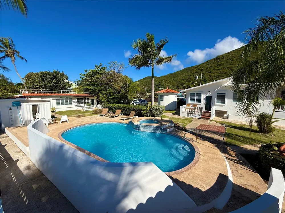 Carr #3 BEACH FRONT GUEST HOUSE Patillas, PR 00723
