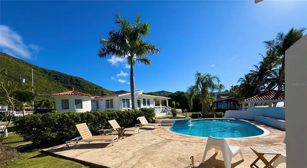 Carr #3 BEACH FRONT GUEST HOUSE Patillas, PR 00723