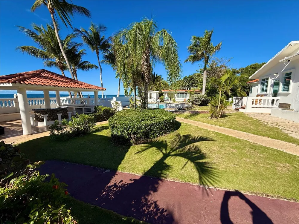 Carr #3 BEACH FRONT GUEST HOUSE Patillas, PR 00723
