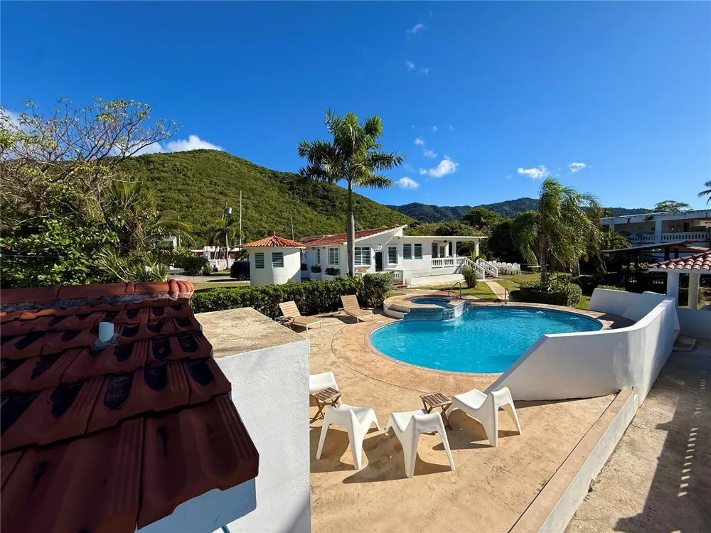 Carr #3 BEACH FRONT GUEST HOUSE Patillas, PR 00723