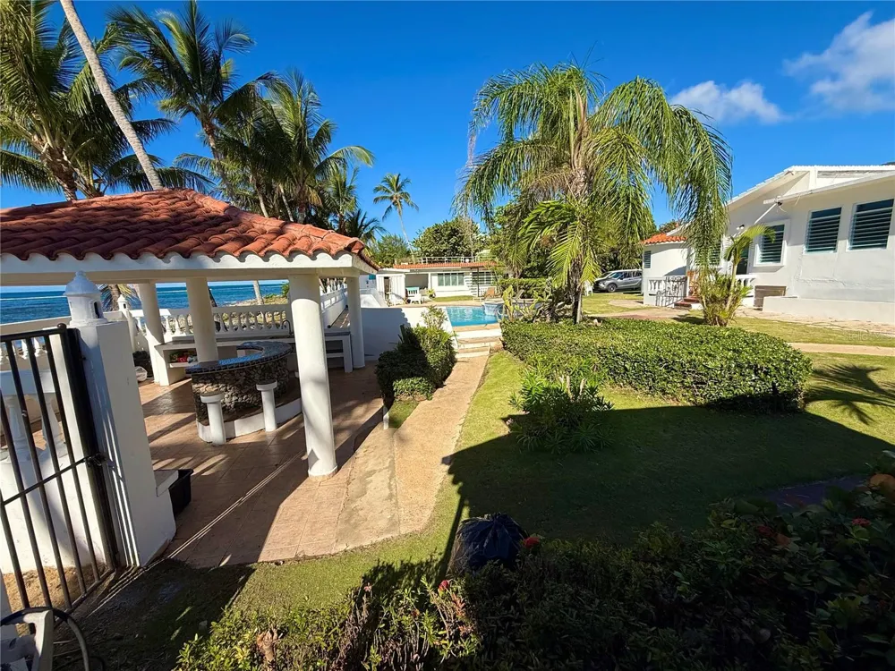 Carr #3 BEACH FRONT GUEST HOUSE Patillas, PR 00723
