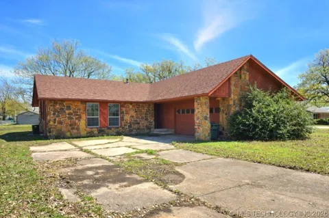 1511 Timber Ridge Drive