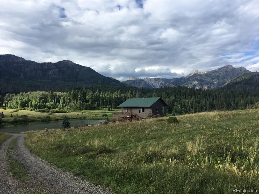 205 Lost Valley Drive Creede, CO 81130