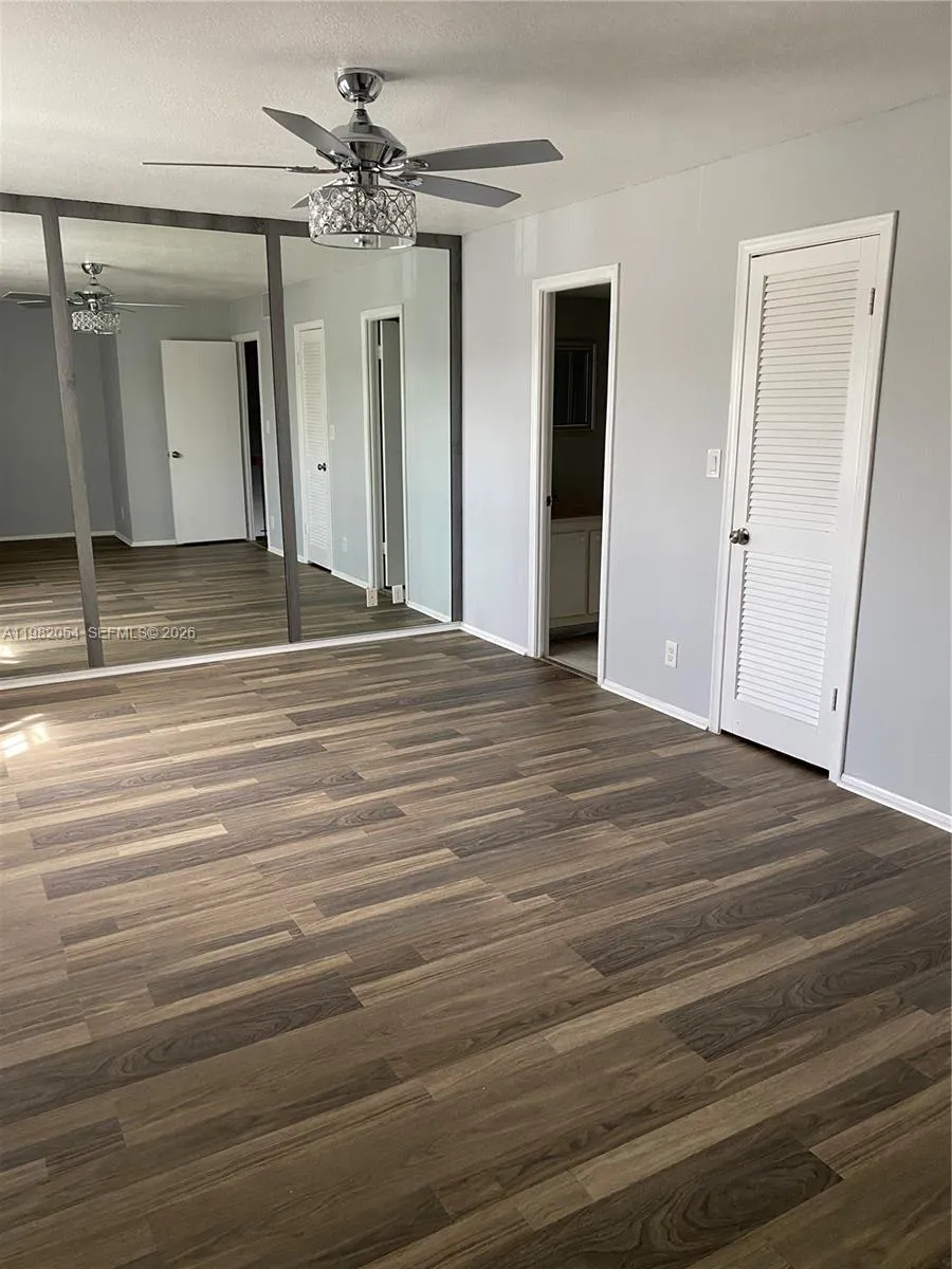 802 NE 26th Ave #802 Hallandale Beach, FL 33009