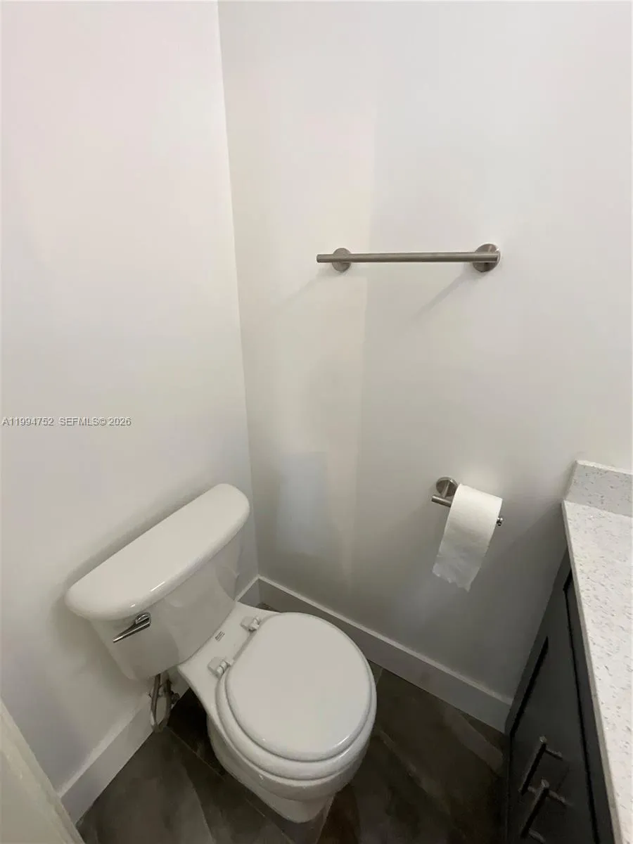 435 NW 19th Ln #19 Miami, FL 33136