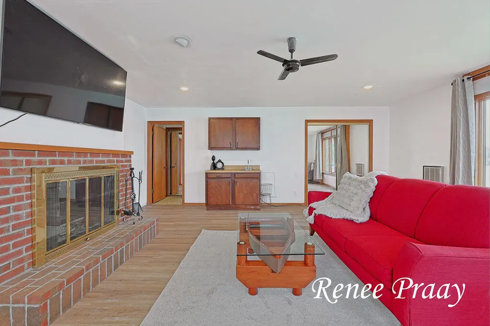 3511 Lake Allegan Drive Allegan Township, MI 49010