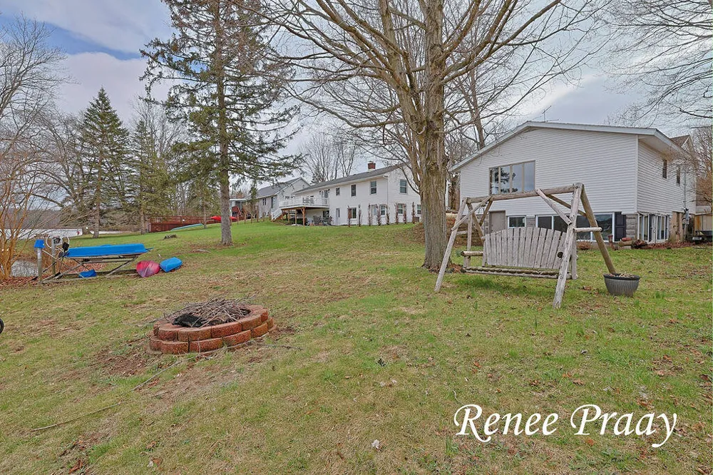 3511 Lake Allegan Drive Allegan Township, MI 49010