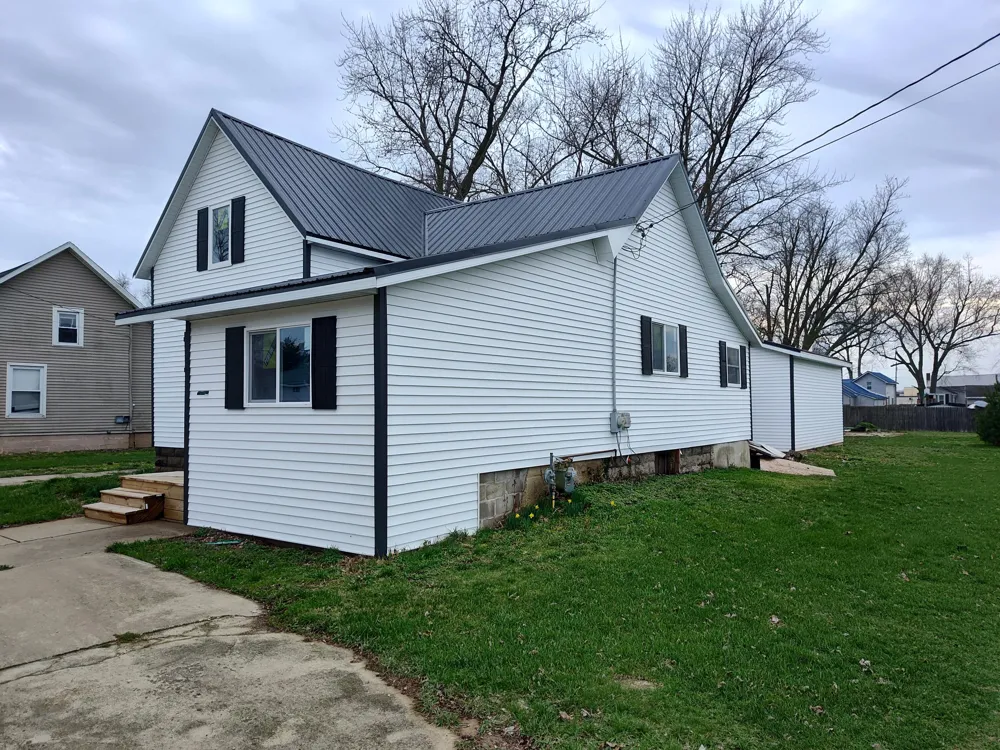 509 Walker Street Bronson City, MI 49028