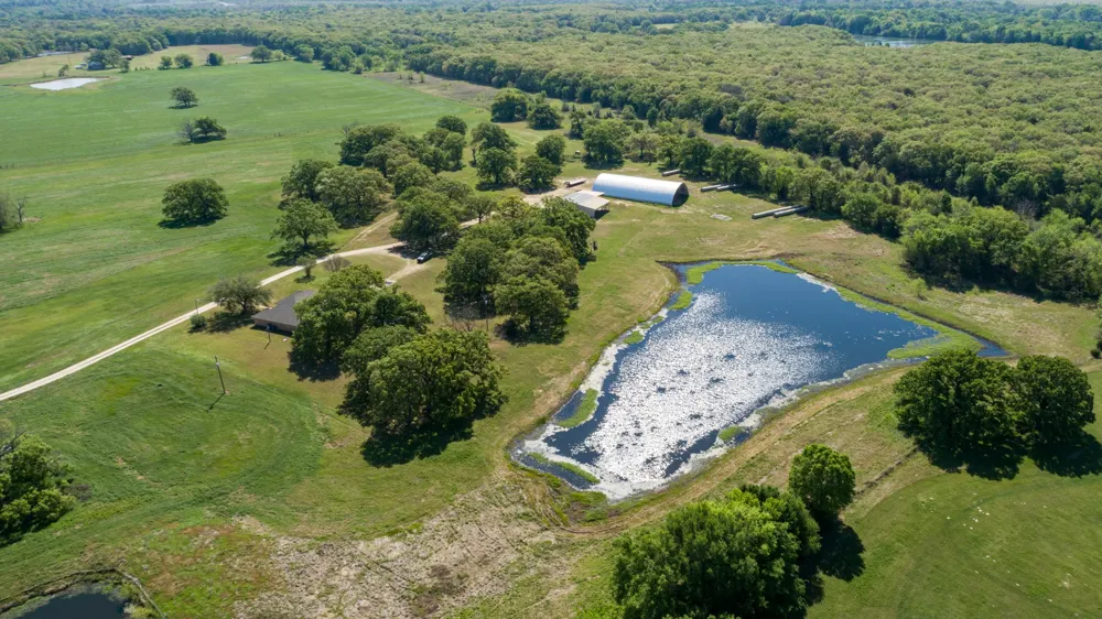 9390 County Road 4028 Kemp, TX 75143