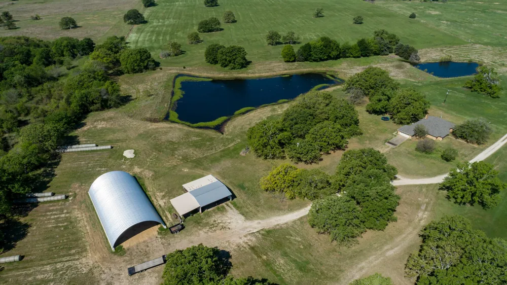 9390 County Road 4028 Kemp, TX 75143