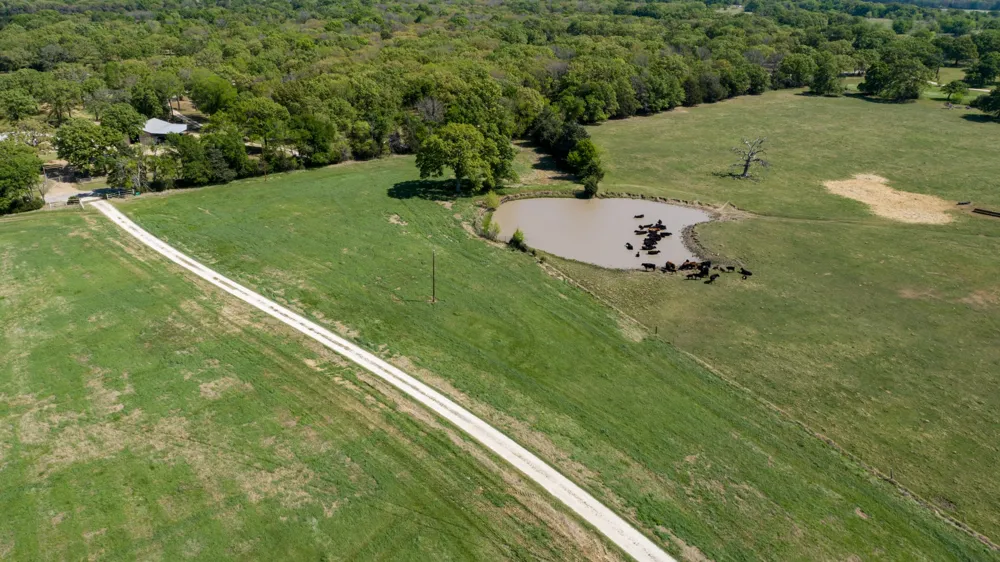 9390 County Road 4028 Kemp, TX 75143