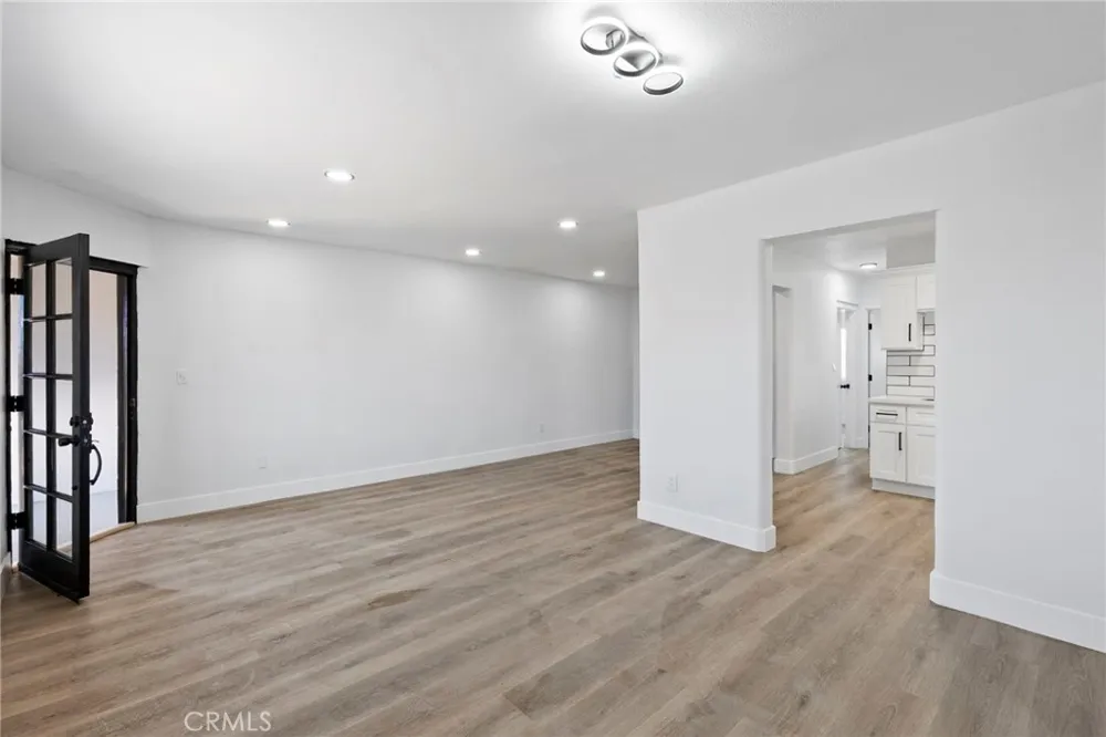 25441 W Main Barstow, CA 92311