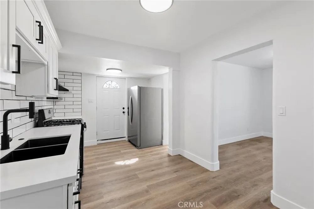 25441 W Main Barstow, CA 92311