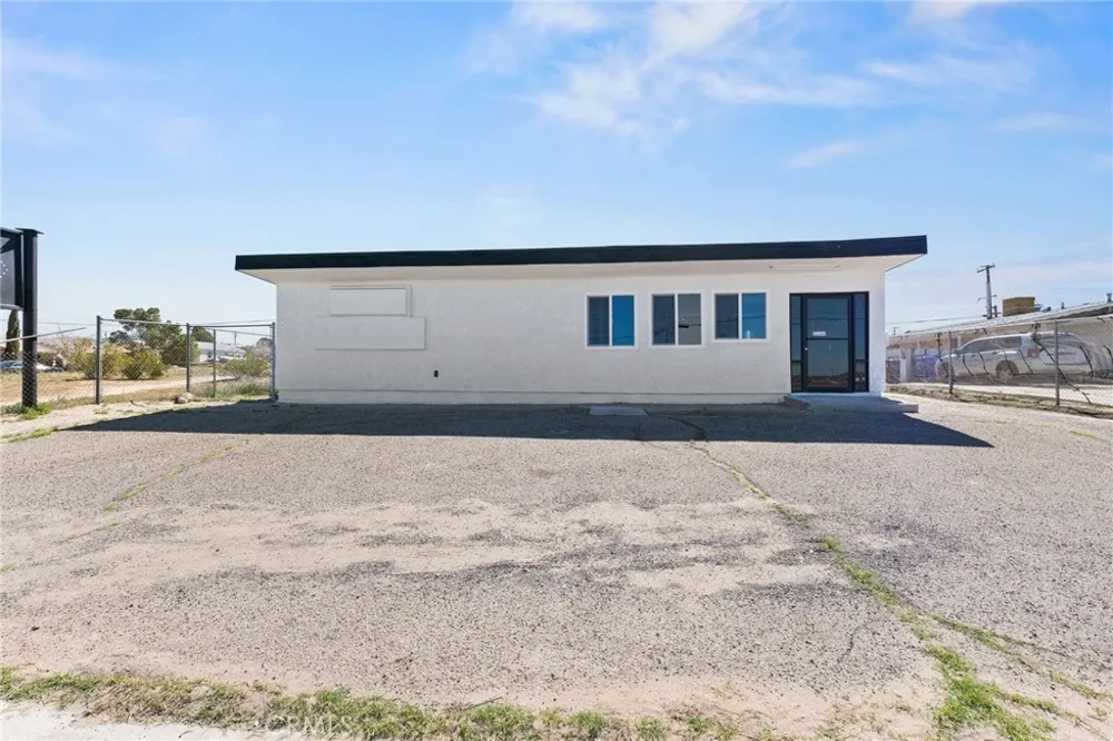 25441 W Main Barstow, CA 92311