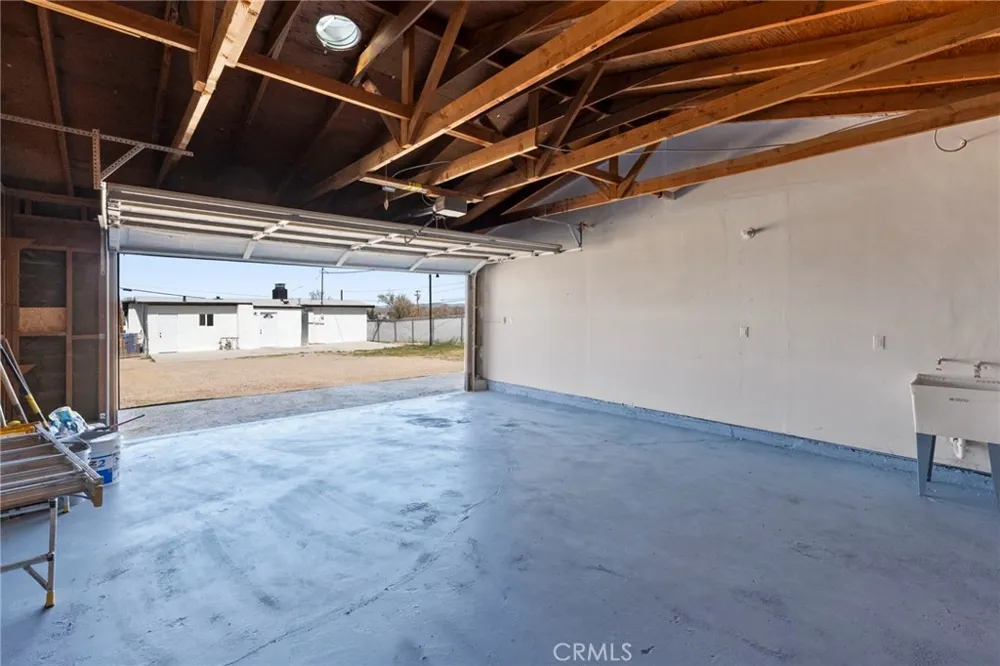 25441 W Main Barstow, CA 92311